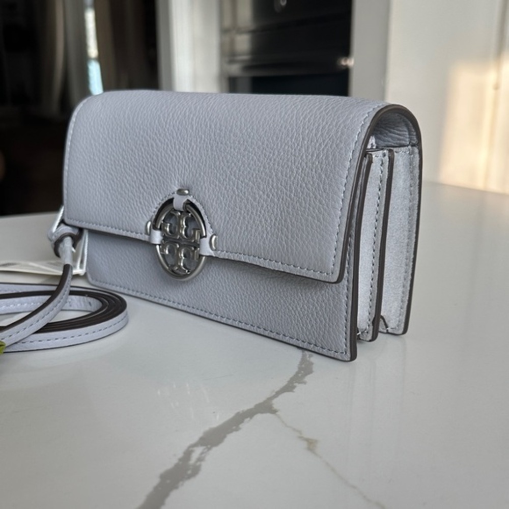 Elegant Gray Leather Women's Bag
